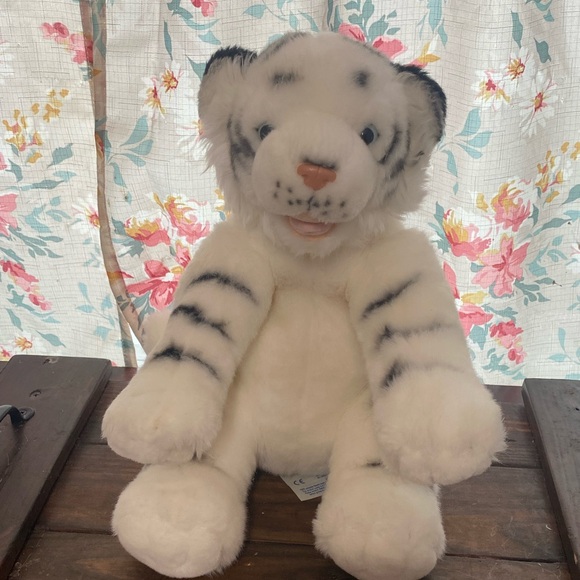 Build-A-Bear Other - Build-A-Bear Retired 2011 Siberian White Striped Tiger Plush